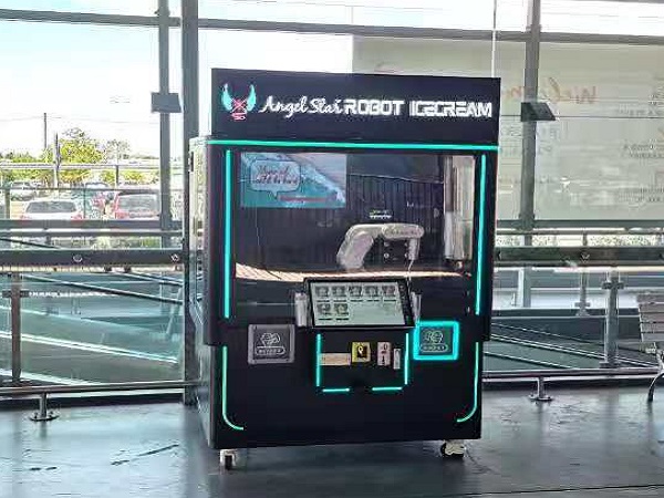Anno AI Robot Freshly Ground Coffee Kiosk Opens in Hervey Bay Shopping Centre, Australia