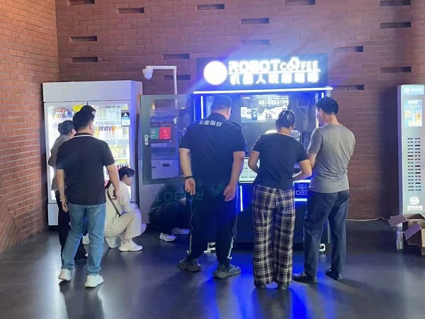 Anno AI Robot Freshly Ground Coffee Kiosk Now Available at Beijing Foreign Studies University