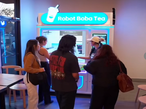 喜乐注册AI机器人奶茶亭入驻美国iWok 餐厅