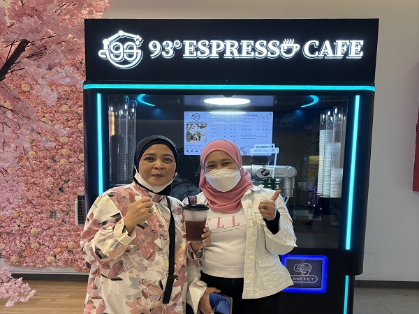 Anno New Generation AI Robot Coffee Kiosk in Kuala Lumpur Mall, Malaysia, Opens New Coffee Retail Experience