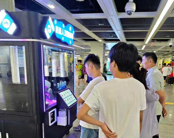 Anno AI Robot Coffee Machine, B1 Floor, East Plaza of Shenzhen East Railway Station